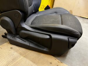 FOTEL SIEDZENIE PASAŻERA RENAULT SCENIC IV