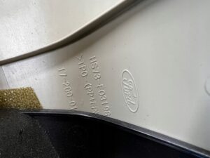 POSZYCIE OSŁONA OBUDOWA SŁUPKA PRZÓD A PRAWY FORD FUSION LIFT USA