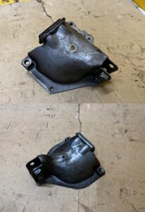 KOMPLET OSŁONA PODUSZKI SILNIKA LEWA PRAWA PORSCHE MACAN 95B