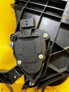 PEDAŁ PEDAŁY HAMULEC GAZ RENAULT MASTER III