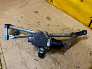 MECHANIZM SILNIK WYCIERACZEK PRZÓD DACIA DOKKER LODGY EU