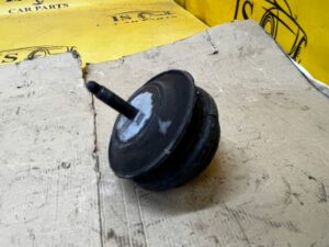 ŁAPA PODUSZKA PODPORA SILNIKA CHEVROLET CORVETTE C5 97-04