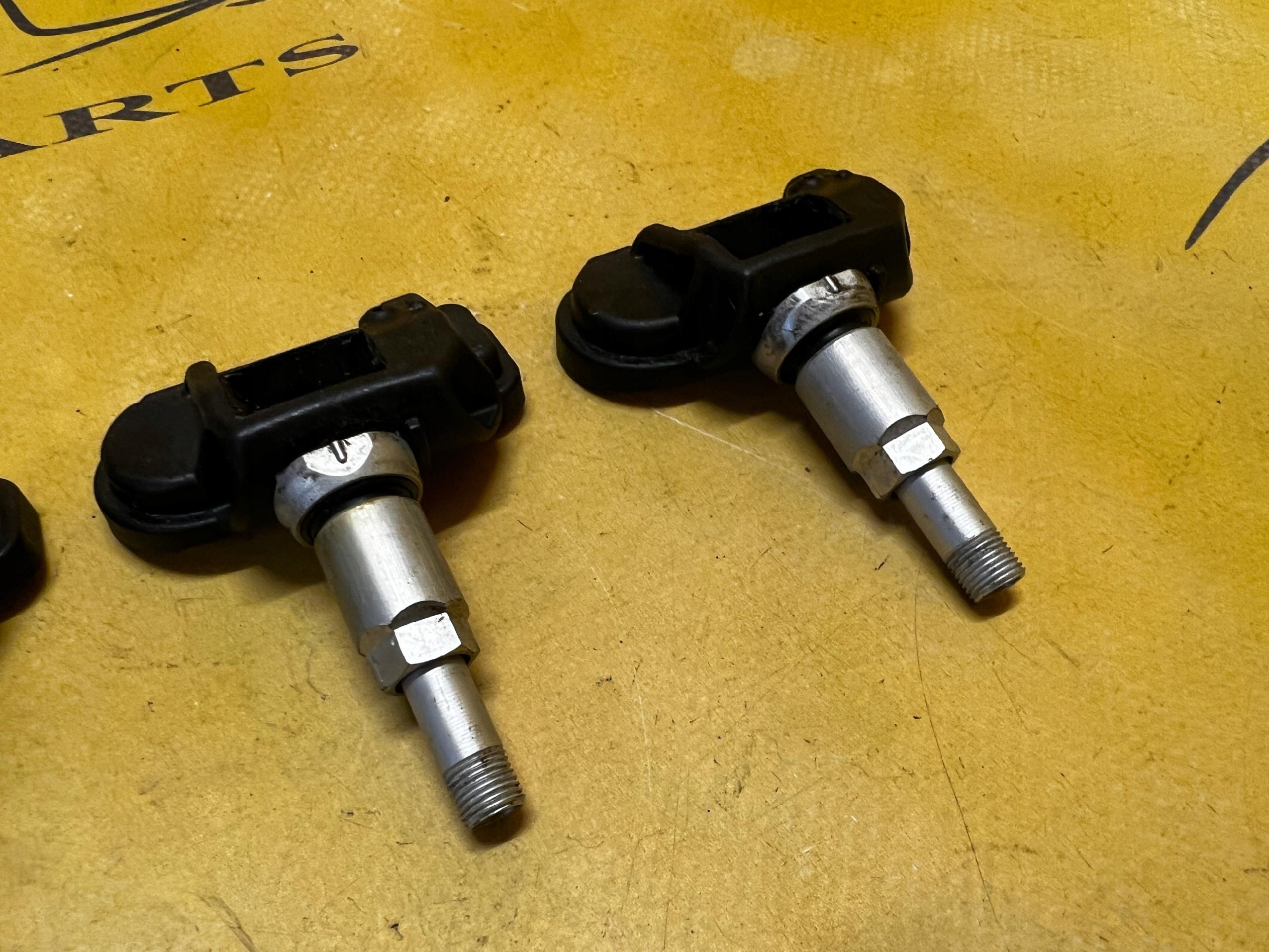 4 X CZUJNIK CIŚNIENIA MERCEDES KLASA A B C E G R S GL GLA GLC GLE GLK GLS