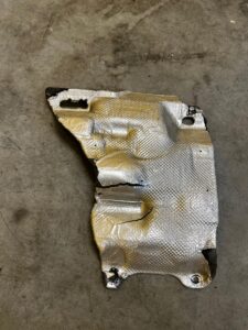 OSŁONA TERMICZNA SILNIKA CITROEN PEUGEOT 1.6 BLUE HDI