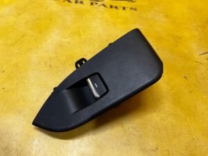 PANEL PRZEŁĄCZNIK SZYBY TYŁ PRAWY SUBARU FORESTER VI SL 25-