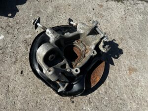 ZWROTNICA ZAWIESZENIE PIASTA TYŁ LEWY LEWA AUDI Q7 4M0 3.0 TDI