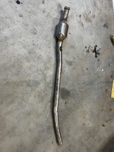 FORD KUGA III MK3 TŁUMIK RURA KATALIZATOR