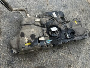 KPL ZBIORNIK BAK POMPA WLEW PALIWA CITROEN C4 GRAND PICASSO II 1.6 BLUE HDI