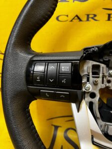 KIEROWNICA SKÓRZANA WIELOFUNKCYJNA TEMPOMAT KOMPUTER TOYOTA HILUX VIII 8