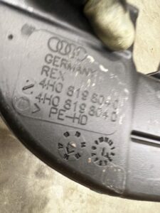 KANAŁ NAWIEW TUNEL POWIETRZA PRAWY AUDI A8 D4