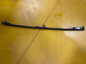 DOLNA LISTWA DESKI OSŁONA DEKOR JAGUAR XF X260