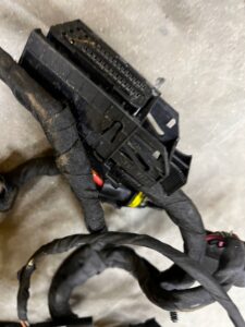 WIĄZKA INSTALACJA SILNIKA KLEMY MERCEDES GL X166 4.7 V8