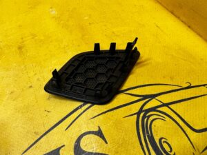 KRATKA ZAŚLEPKA MASKOWNICA GŁOŚNIKA DESKI LEWA RENAULT MEGANE IV