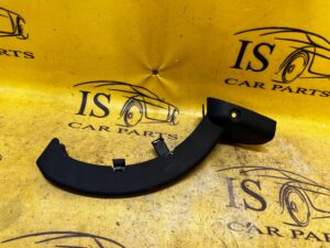 OBUDOWA ZAWIASU BAGAŻNIKA LEWA BMW 5 G30