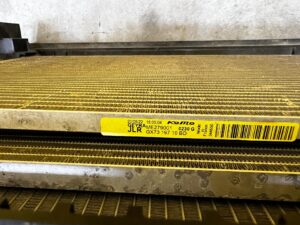 KOMPLET CHŁODNICE WODY KLIMATYZACJI WENTYLATOR RANGE ROVER VELAR L560 2.0D