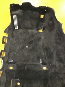 DYWAN WYKŁADZINA PODŁOGA TAPICERKA INFNITI Q50