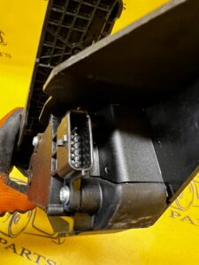 PEDAŁ GAZU POTENCJOMETR INFINITI Q50 NISSAN 370Z