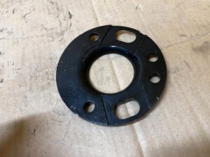 WSPORNIK MOCOWANIE GÓRNY AMORTYZATORA PRZÓD MERCEDES GLS X166