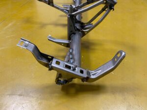 RURA DESKI STELAŻ KONSOLI PEUGEOT 3008 II 5008 II