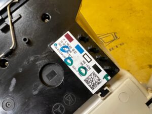 LAMPKA OŚWIETLENIE PODSUFITKI PRZÓD SZYBERDACH MERCEDES GLS X166