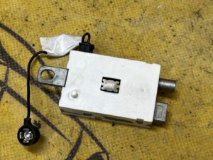 MODUŁ WZMACNIACZ ANTENY RANGE ROVER VOGUE L405