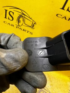 OSŁONA PLASTIK ZAŚLEPKA ISOFIX PORSCHE CAYENNE II 7P5 LIFT 92A