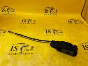 ZAMEK DRZWI TYŁ LEWY MERCEDES C-KLASA W206