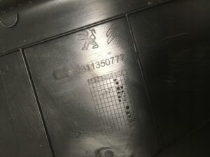 PODSTOPNICA PODNÓŻEK PRZEKŁADKA PEUGEOT 3008 II P84 5008 II P87