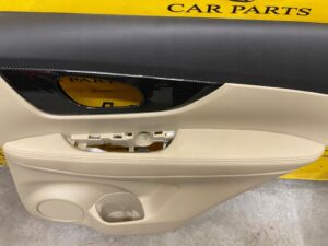 BOCZEK TAPICERKA DRZWI PRAWY TYŁ BEŻOWA NISSAN X-TRAIL T32