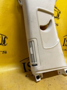 OSŁONA POSZYCIE TAPICERKA SŁUPKA B LEWA AUDI A8 D4