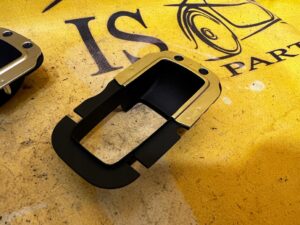 OBUDOWA HAMULCA RĘCZNEGO AUDI A8 D4 LONG LIFT