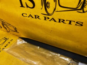 LISTWA BŁOTNIKA TYŁ LEWY LEWA BMW 3 E36 CABRIO COUPE NOWA OEM