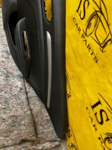 BOCZEK TAPICERKA DRZWI LED PRAWY TYŁ RENAULT MEGANE IV HB