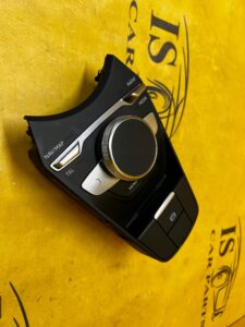 PANEL STEROWANIA PRZEŁĄCZNIK MMI TOUCHPAD AUDI TT 8S