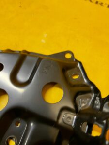 WSPORNIK UCHWYT MOCOWANIE PODSTAWA BLACHA SUBARU FORESTER VI SL 25-