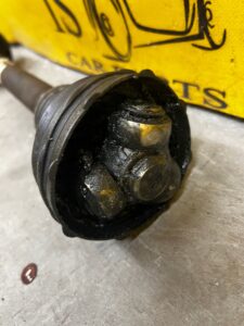 PÓŁOŚ PRZÓD PRZEDNIA PRAWY PRAWA RENAULT MEGANE IV 1.5 DCI