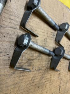 7 X ŚRUBA M16X135 FORD BRONCO 21-