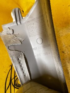 OSŁONA POSZYCIE SŁUPKA A PRZÓD LEWE LEWY RENAULT ESPACE V