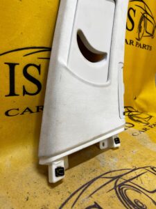 OSŁONA POSZYCIE TAPICERKA SŁUPKA B PRAWA ALCANTARA AUDI A8 D4