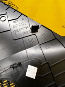 OSŁONA ZAŚLEKA TUNELU LEWA DACIA SANDERO III 2023R