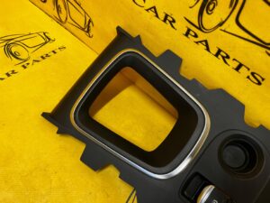 RAMKA OSŁONA DEKOR TUNELU ŚRODKOWEGO RENAULT KADJAR EU