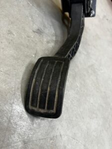 PEDAŁ GAZU POTENCJOMETR CITROEN C4 PICASSO II PEUGEOT TRAVELLER EXPERT III