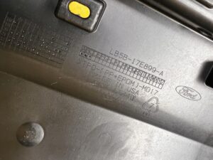 ABSORBER ZDERZAKA TYŁ ANTENA BAGAŻNIKA FORD EXPLORER VI MK6