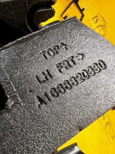 OSŁONA OBUDOWA WYGŁUSZENIE SŁUPKA PRZÓD A LEWY MERCEDES GLS X166