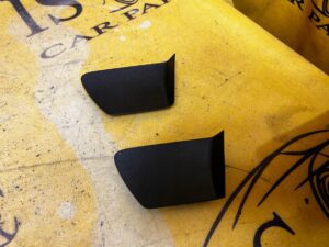 OSŁONA ZAŚLEPKA DRZWI PRZÓD RĄCZKI KLAMKI TOYOTA HILUX VIII 8