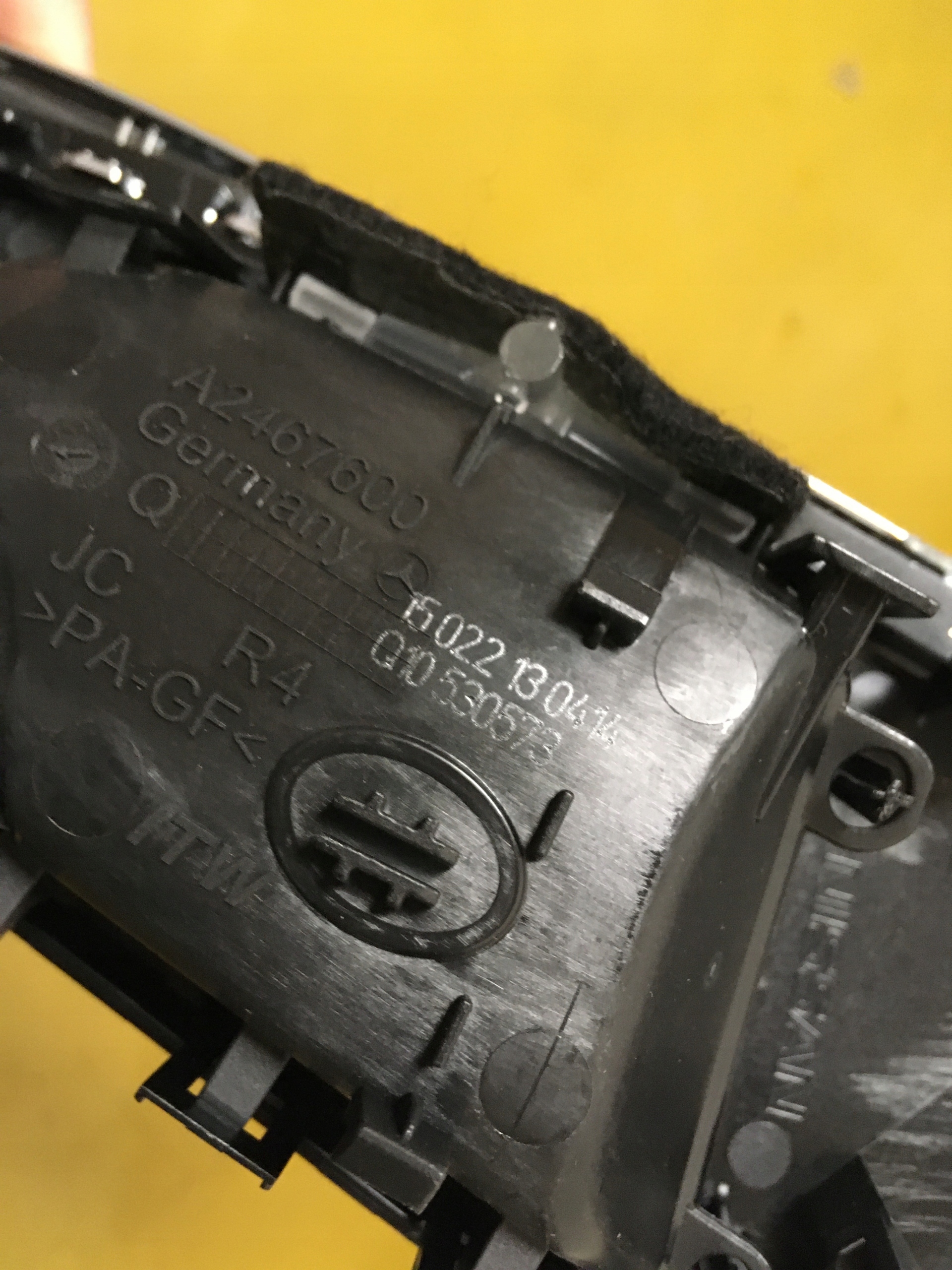 PANEL KLAMKA DEKOR DRZWI PRAWY TYŁ INFINITI Q30