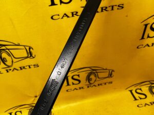 RAMIONA WYCIERACZEK KOMPLET AUDI A8 D5 EUROPA