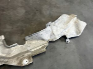 OSŁONA TERMICZNA RANGE ROVER VELAR L560 2.0D