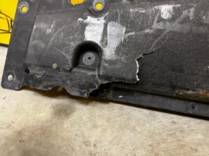 PŁYTA OSŁONA PODWOZIA MERCEDES GLS X166