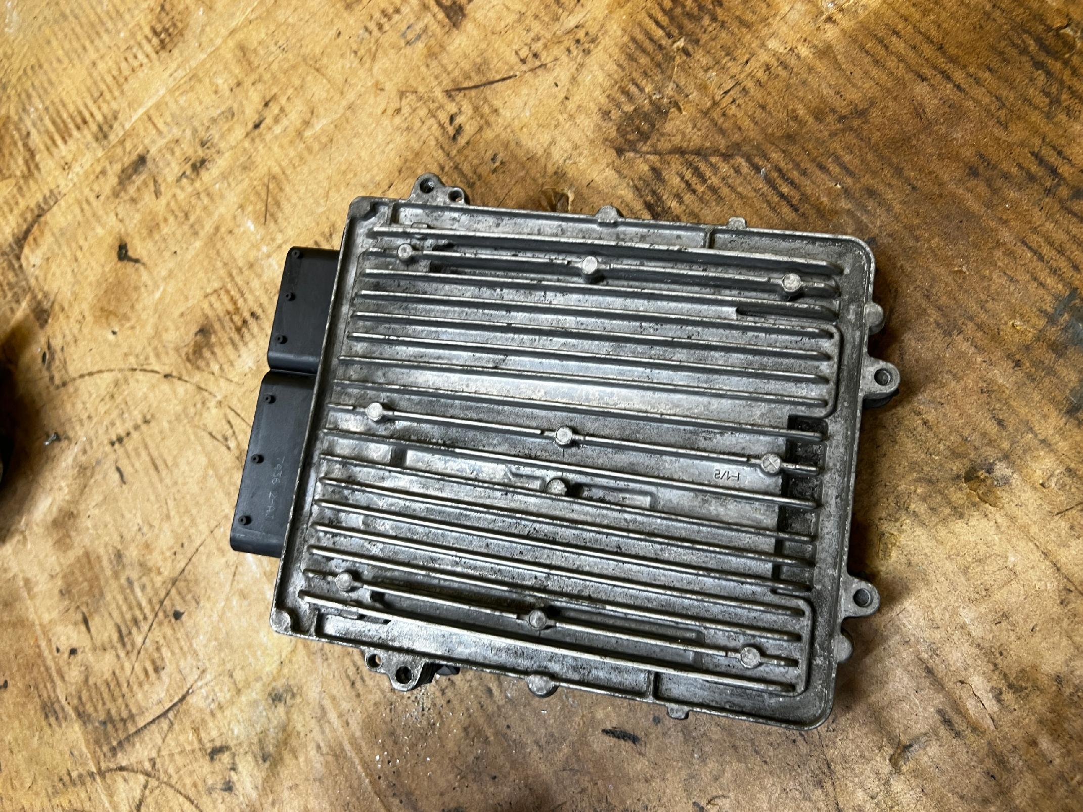 STEROWNIK KOMPUTER SILNIKA ECU MERCEDES GLS X166 450 3.0 B V6 333KM